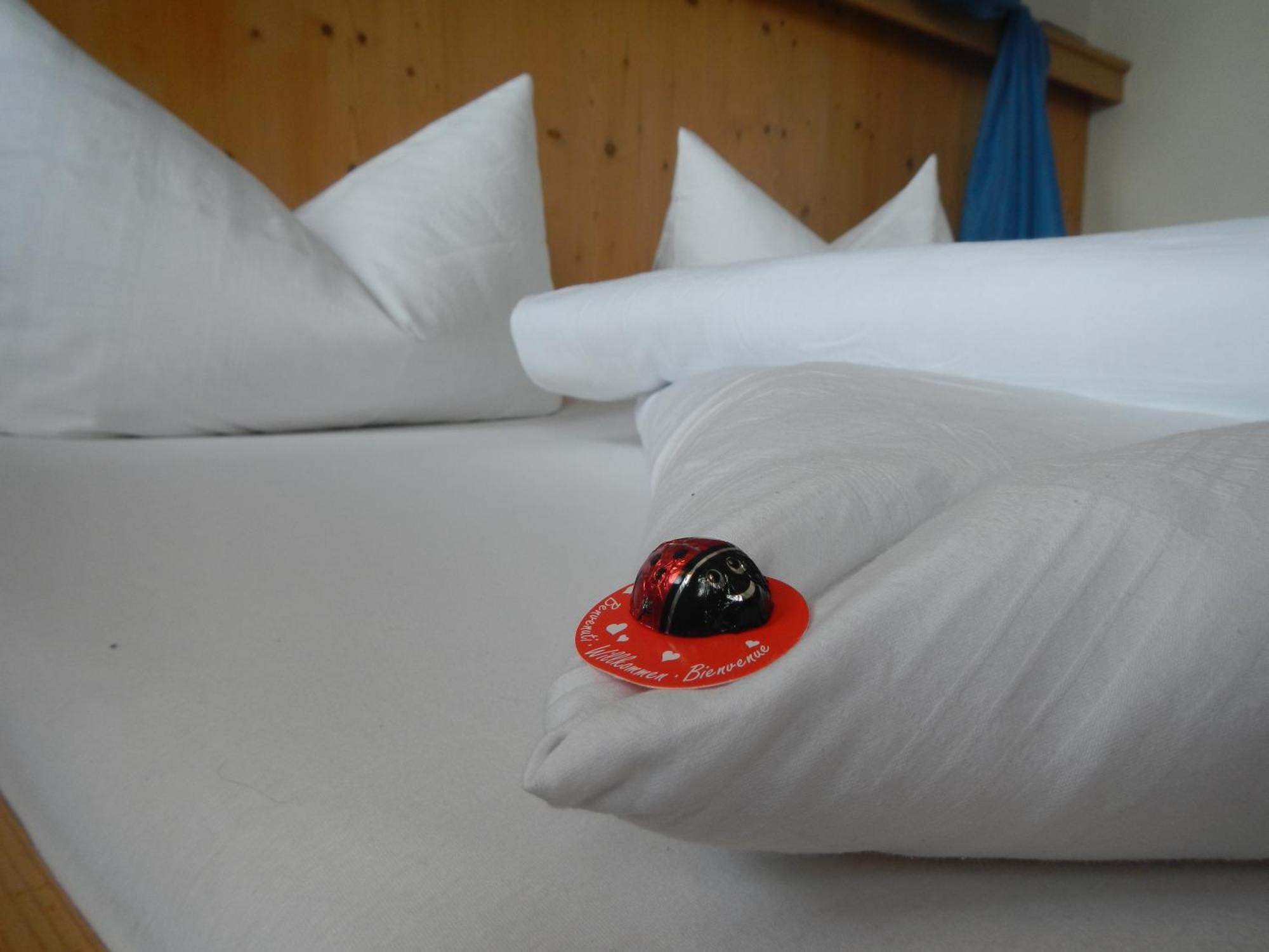 Hotel Landhaus Marchfeld 오버라우 외부 사진
